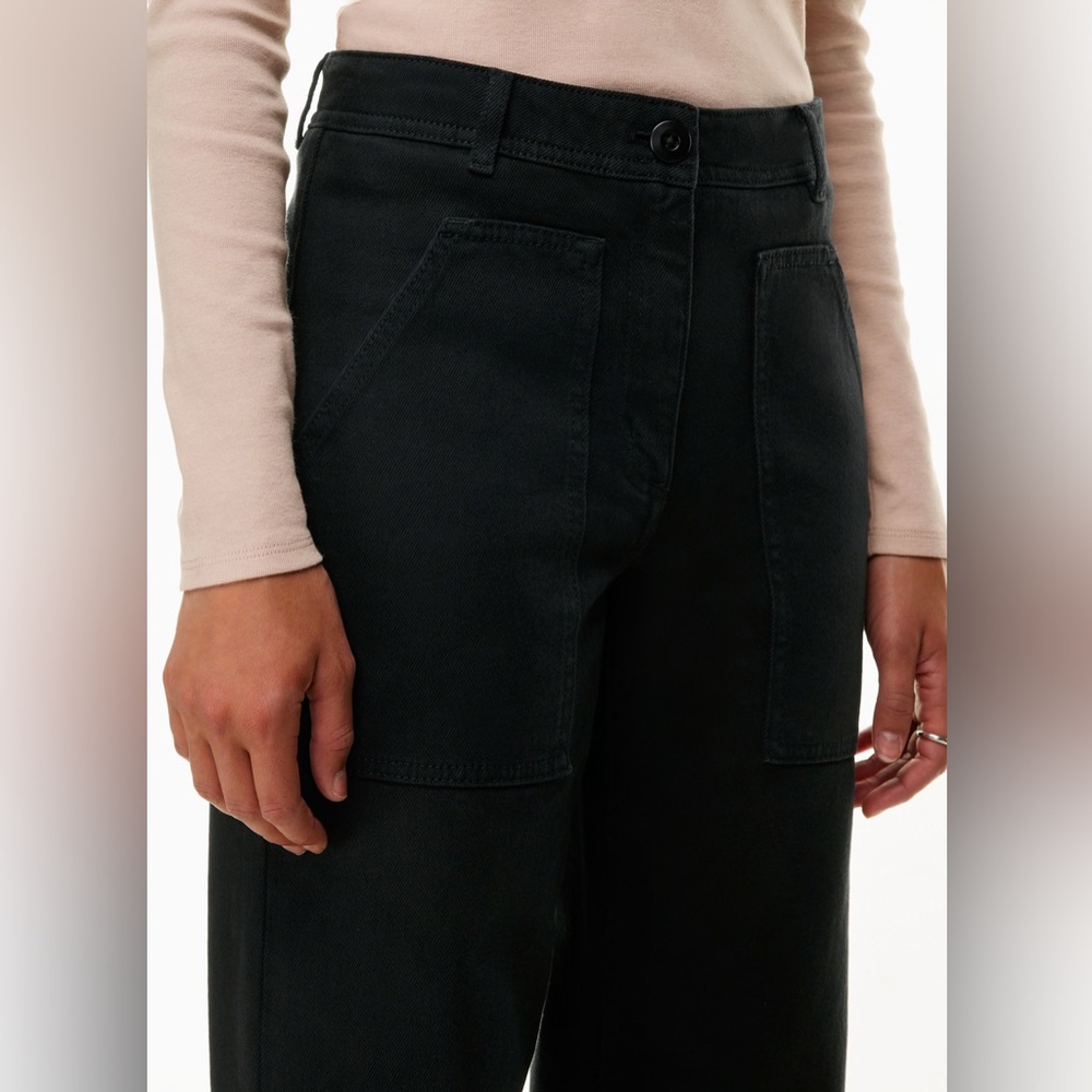 Aritzia Wilfred Modern Utility Pant - Picture 5 of 11